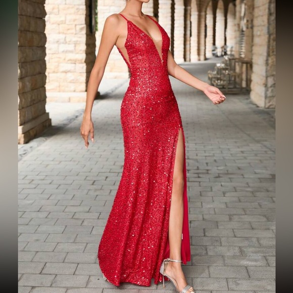 Luxe slit thigh party formal evening sequins dress - Picture 3 of 6